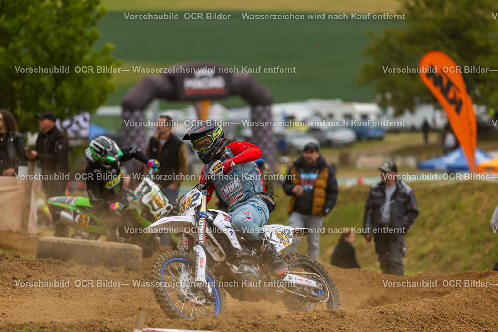 Schefflenz Sonntag R3-8172 | OCR Bilder Fotograf Eisenach Michael Schröder