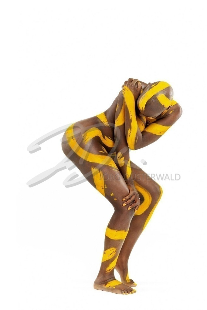 Bodypainting-ORNAMENTS_0372b | #005 | Modell: Lenny | Foto: Dennis Largo Schulz - Realisiert mit Pictrs.com