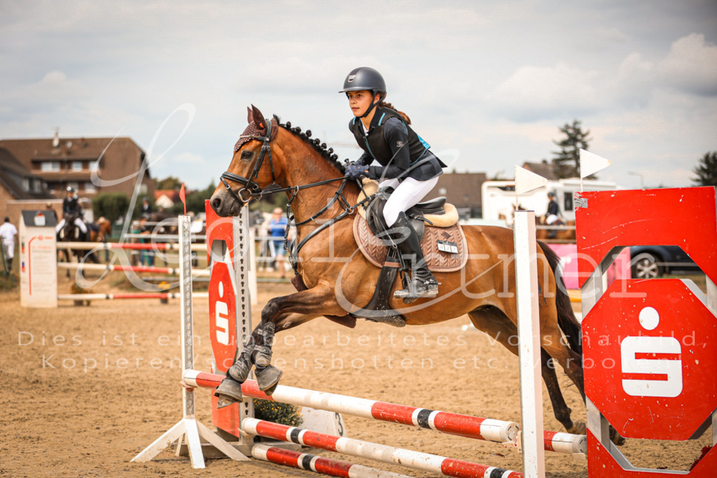 06.SoSpWB00107 | Leoni Ertmer Photography - Realisiert mit Pictrs.com