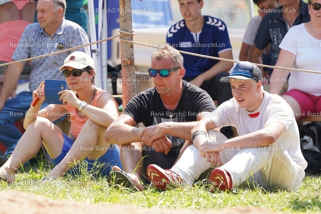65a | René Burch leidenschaftlicher Fotograf aus Kerns in Obwalden.  Hier finden sie Sport, Landschaft und Natur Fotografie.
 - Realisiert mit Pictrs.com