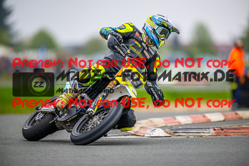 MaZZes_FotoMatrix_230507_1733 | S1