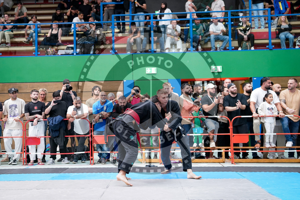 20250920PBB3760 | Athletes compete during the AJP Tour Hamburg International Jiu-Jitsu Championship, on September 20, 2025 in Hamburg, Germany. © Chiara Dazi / photoblackbelt