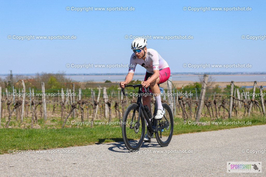 Neusiedlersee Radmarathon 2026 | @sportshot_your_pictrs #yourpictures#roadtowm2029 #nrm #neusiedlerseeradmarathon #neusiedlersee #neusiedlerseetourismus #burgenland #mörbisch #nrm26 #burgenlandtourismus #voglundco #poweredbyburgenlandtourismus #radsport #rad #marathon #ucigranfondo #visitburgenland #ucigranfondoworldseries