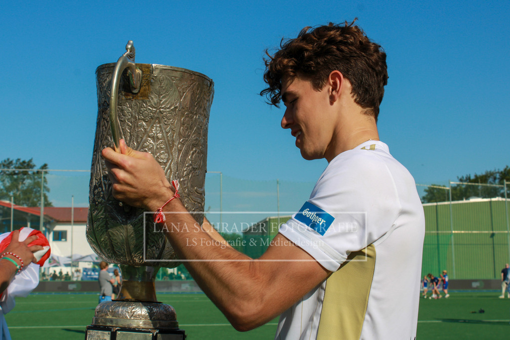 DM23 Finale Herren Mannheimer HC -  Rot-Weiß Köln 04.06.23-304 | lanaschraderfotografie - Realisiert mit Pictrs.com