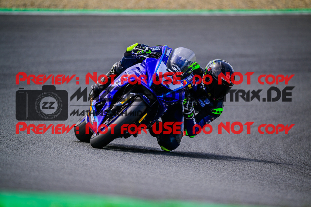 MaZZes_FotoMatrix_240531_6007705_0042 | R7