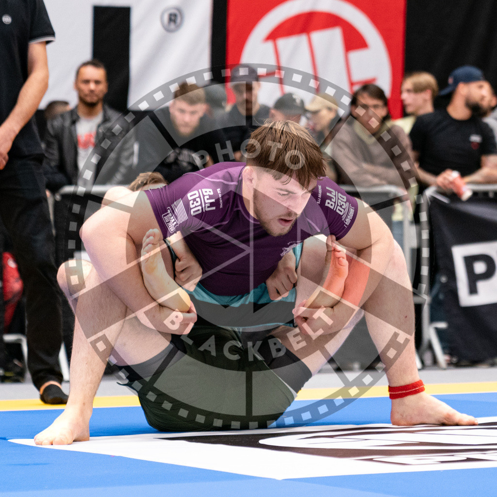 20230916PBB5817 | Fighters compete during the grappling tournement ADCC Trials (European, Middle East and African Championship) in Warsaw, Poland, on September 16, 2023.