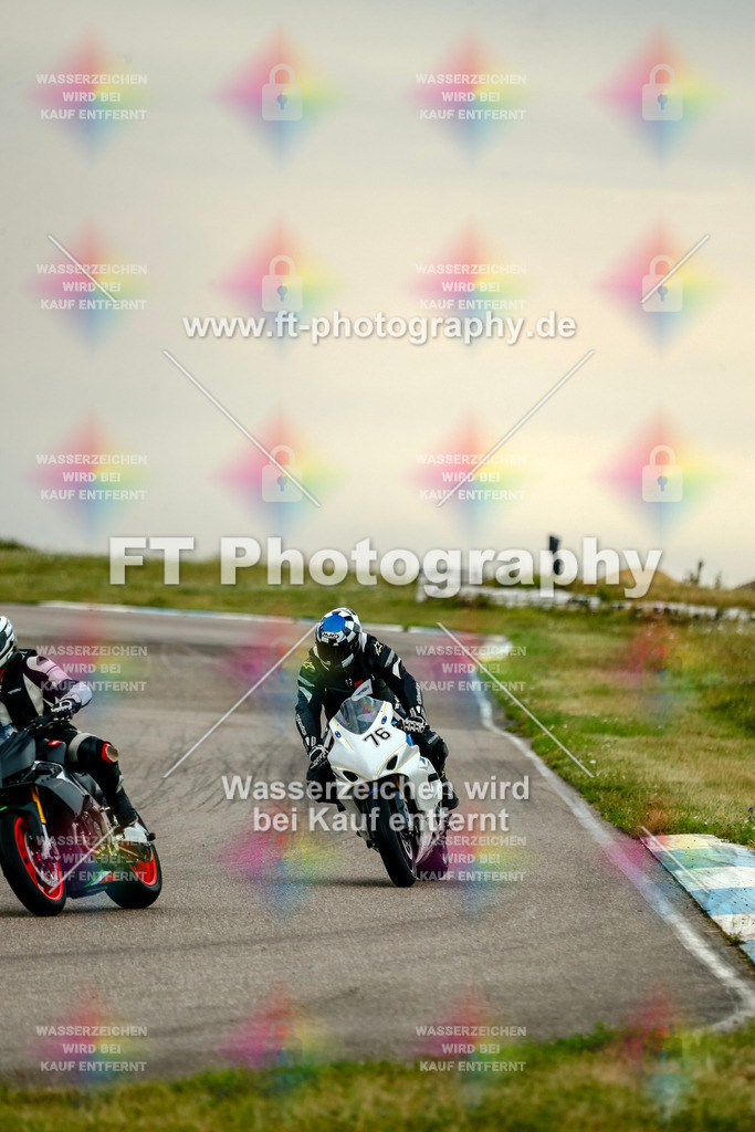 Chambley Juli-1666 | Hier findet Ihr Bilder von Touristenfahrten auf der Nürburgring Nordschleife oder von anderen Veranstaltungen die ich besucht habe. Viel Spass beim Durch Schauen 