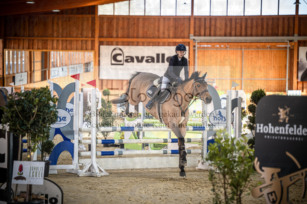 DOS_0746 | Entdecke hochwertige Reitturnierfotos von Foto Oger. Professionell, emotional und authentisch – jetzt Lieblingsmomente im Shop bestellen.Deutschlandweite Turnierfotografie. - Realisiert mit Pictrs.com