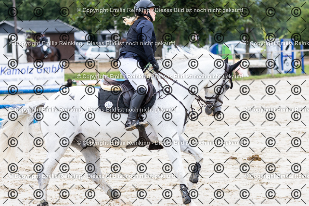 CL5A8817 | Emilia Reinking Fotografie - Realisiert mit Pictrs.com