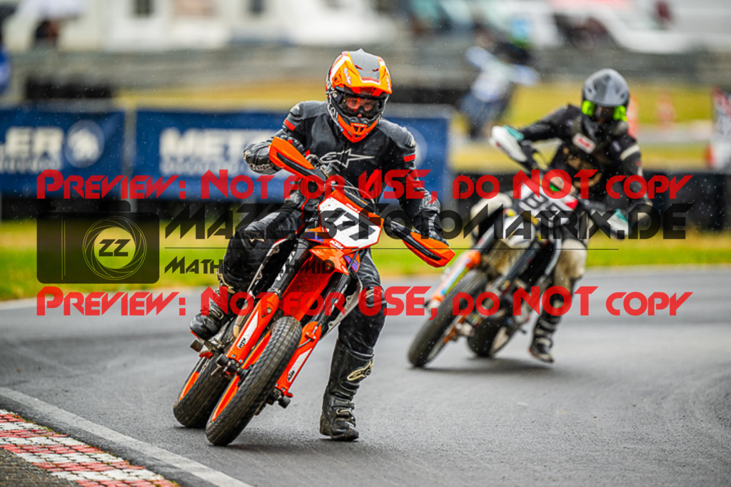 MaZZes_FotoMatrix_230701_2525 | S4