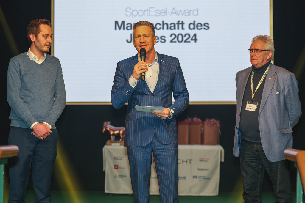 top-top.de250214-256 | Die 3. Weseler SportNacht, die große Sportgala mit Ehrungen der Weseler Sportler des Jahres 2024 findet am Freitag, den 14.02.2025 im Festzelt an der Rheinpromenade statt.Foto: Erwin Pottgiesser