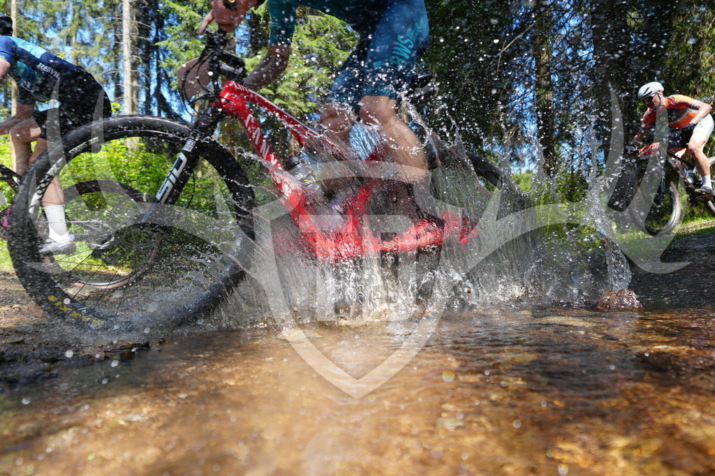 FC604832 | Fotogalerie der Treibjagd im Dunkelwald - Dein MTB Etappenrennen im Erzgebirge - Realisiert mit Pictrs.com