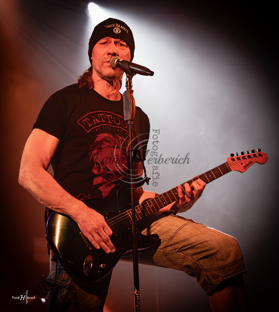 Justice Band | Frank Herberich Fotografie, Frank Herberich, Fotografie, Hochzeit, Portrait, St. Peter Ording, Ording, Westerhever, Nordsee, Frank Fotografie, Hardheim,  Odenwald,Walldürn, Band,Eventfotografie - Realisiert mit Pictrs.com