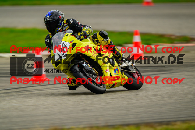 MaZZes_Fotomatrix_20241003_6007705_2555-2 | ROT