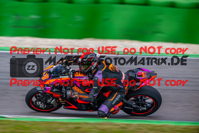 MaZZes_Fotomatrix_20240316_6007705_6780 | Fotograf Mathias Schmid
Sportfotograf,
Eventfotograf,
Hochzeitsfotograf,
Portraitfotograf