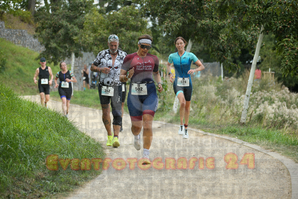 250824_1402_EX1_4733 | Sportfotografie im Rhein-Sieg Kreis, Köln, Bonn, NRW, Rheinland Pfalz, Hessen, etc. Unser Tätigkeitsfeld umfasst den Laufsport vom Volkslauf über den Marathon, Duathlon, Triathon bis zum Ultralauf wie Kölnpfad Ultra oder Schindertrail.