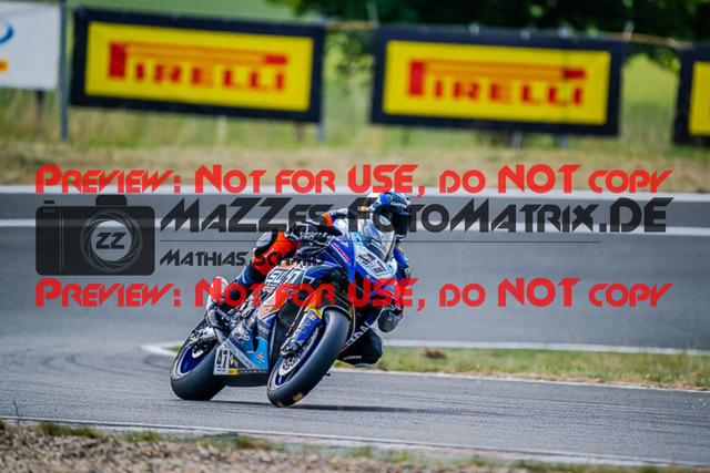 MaZZes_FotoMatrix_220722_8045 | IDM1000