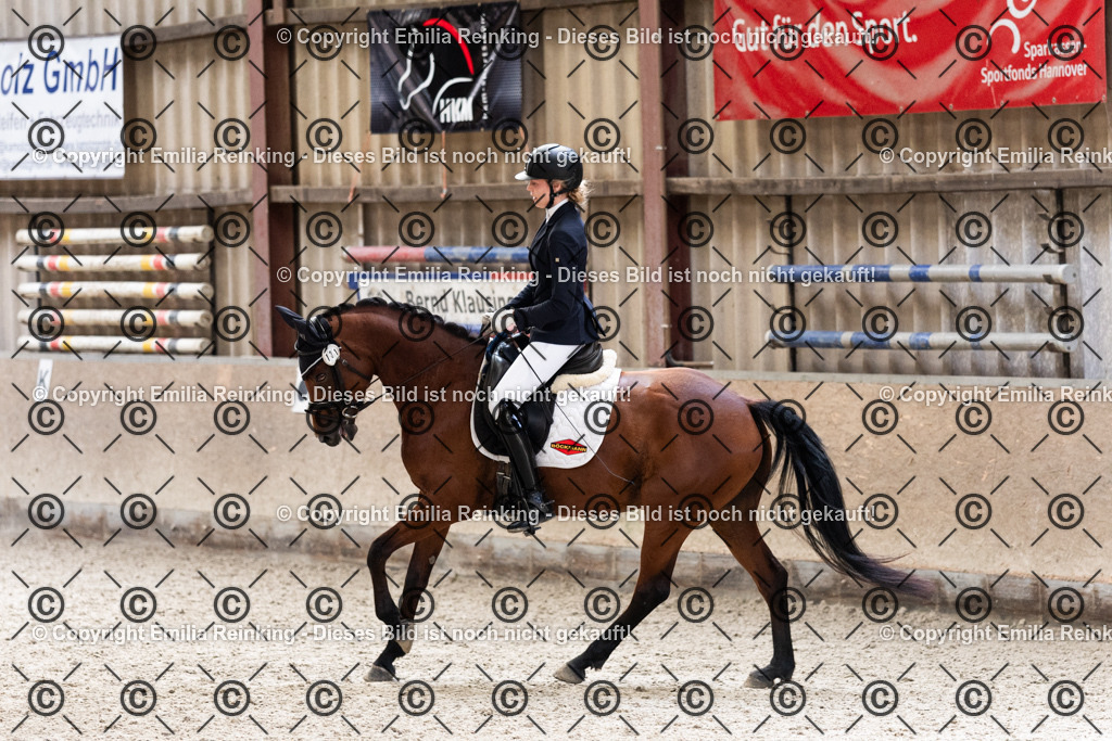 CL5A1487 | Emilia Reinking Fotografie - Realisiert mit Pictrs.com