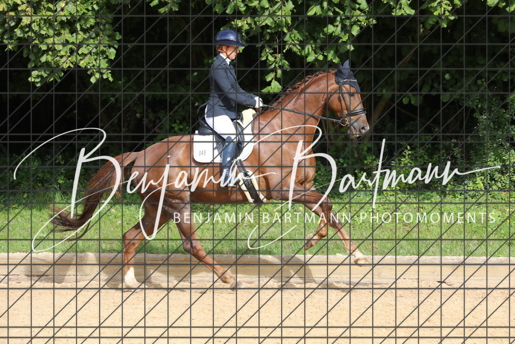 AZ2A1991 | Benjamin Bartmann Photomoments