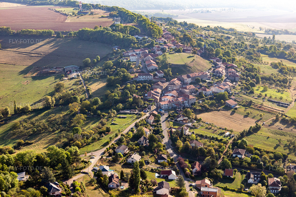 Luftbild: Ortsansicht in Amance im Bundesland Meurthe-et-Moselle in Frankreich. Foto: IMG_118165.jpg vom 15.09.2019 durch Werner Riehm/FLY-FOTO.de