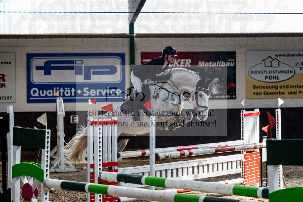 20240308-DOS_3667 | Entdecke hochwertige Reitturnierfotos von Foto Oger. Professionell, emotional und authentisch – jetzt Lieblingsmomente im Shop bestellen.Deutschlandweite Turnierfotografie. - Realisiert mit Pictrs.com