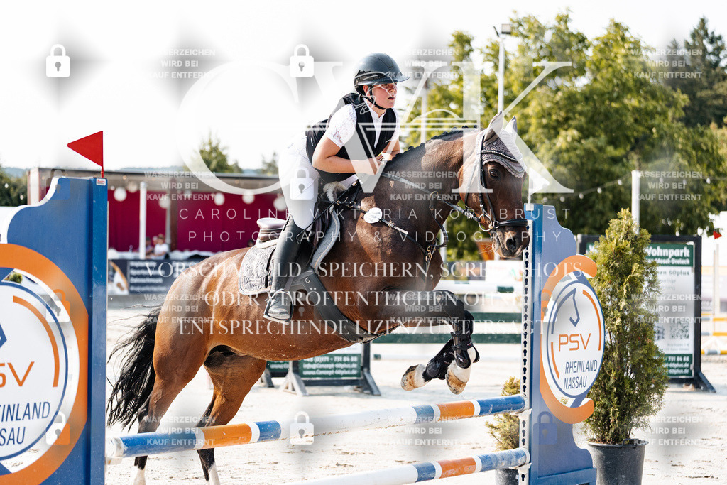 CK902876 | Turnierfotografie Pferdefotografie Trier Rheinland-Pfalz Pferdesport Reitsport Tierfotografie Sportfotografie Pferdevideo Pferdevideografie Equestrianvideography equestrianphotography  - Realisiert mit Pictrs.com