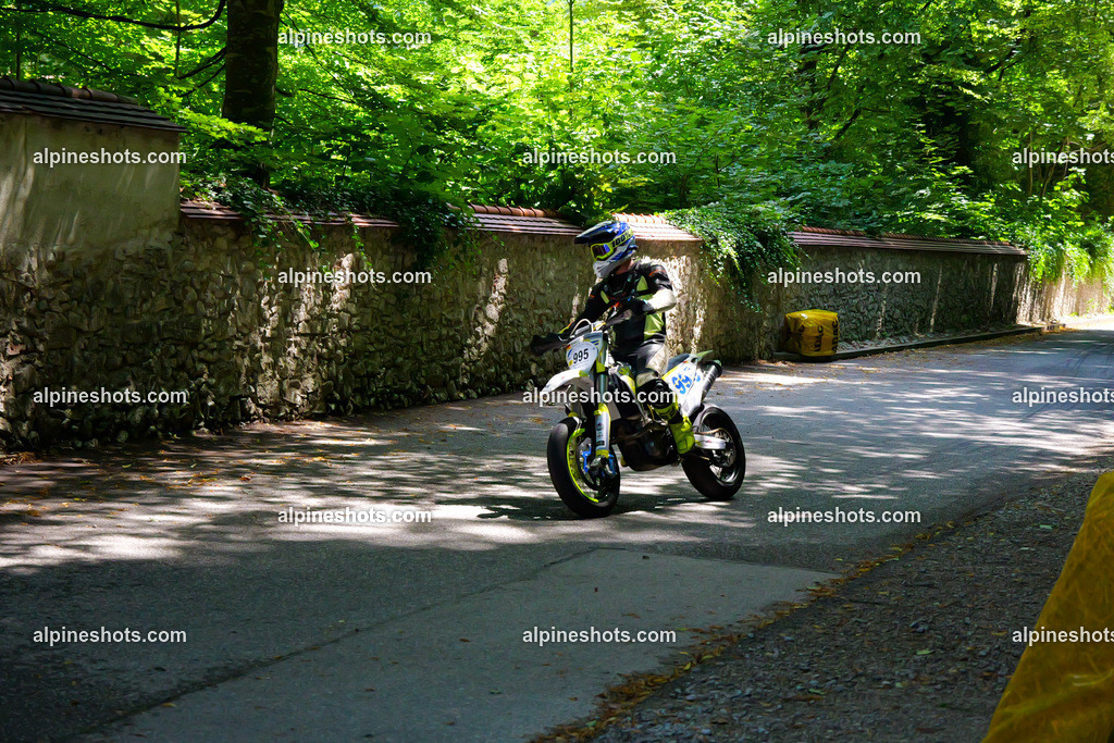 P1036802 | Erleben Sie atemberaubende, hochqualitative Fotos Ihrer Fahrt entlang der malerischen Alpenstraßen. Besuchen Sie alpineshots.com, um professionelle Aufnahmen Ihrer unvergesslichen Reise zu finden und zu kaufen - Realisiert mit Pictrs.com