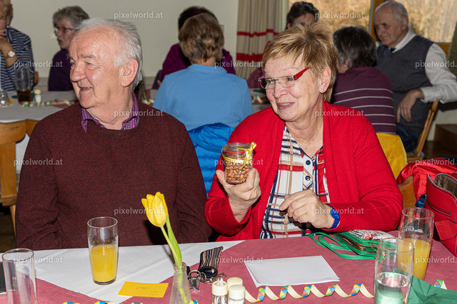 Seniorenbund - Fleischnudel Essen beim Gfrerer-Lipp | Bildershop von pixelworld.at - Realisiert mit Pictrs.com