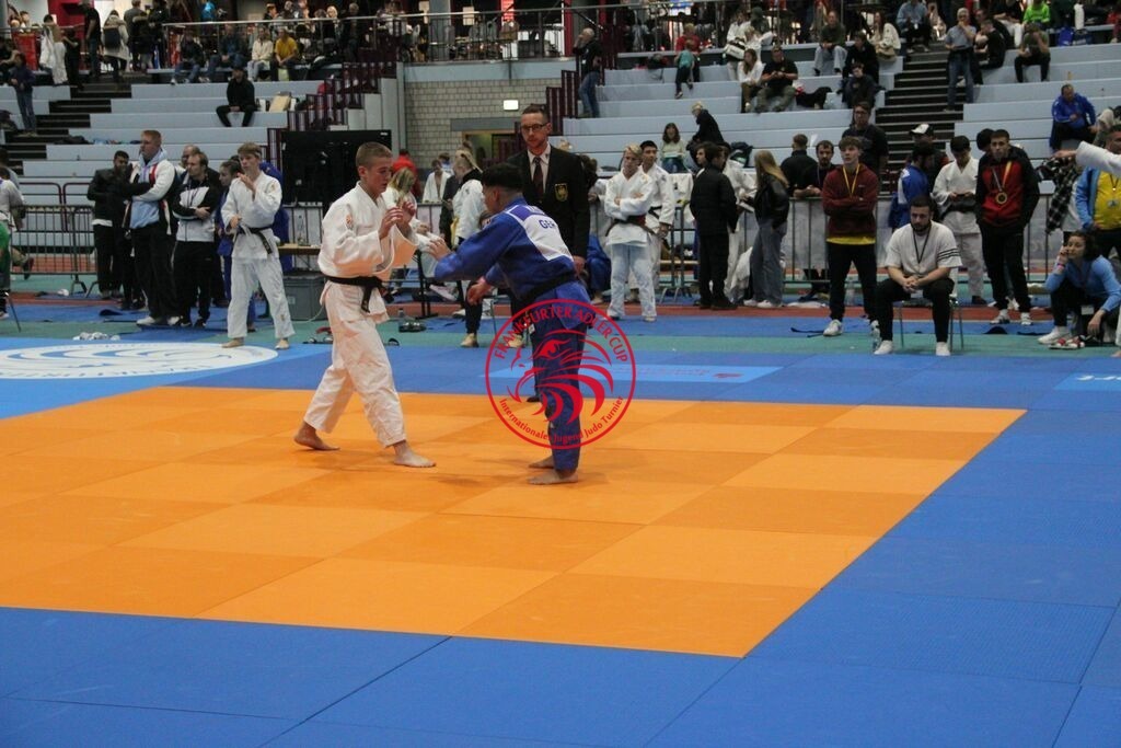 IMG_4027 | Fotos vom Adler Cup - Pictures from Adler Cup

Hier findet Ihr alle Eindrücke und großen Momente der Adler Cup Wochenenden. Here you will find all impressions and great moments of the Adler Cup weekends. - Realisiert mit Pictrs.com