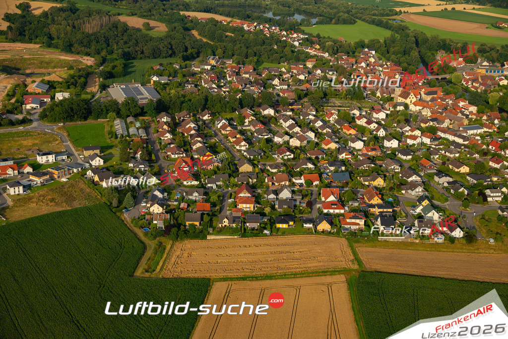 Das Luftbild zeigt :  Marktzeuln - Die Luftaufnahme wurde 2024 vom UL-Flugzeug aus erstellt ( keine Drohne ) - Hochauflösende Luftaufnahme - Für grossformatige Ausdrucke geeignet. Die Geschenkidee !Mit Lizenz und Bildrechte bestellbar