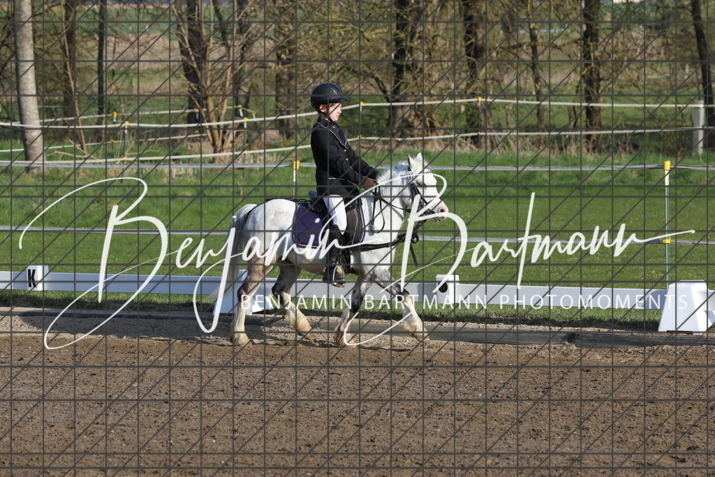 AZ2A2527 | Benjamin Bartmann Photomoments