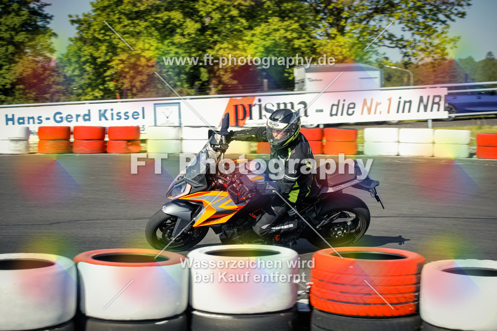 OBK_Mai_Volker_Adam-10077 | Hier findet Ihr Bilder von Touristenfahrten auf der Nürburgring Nordschleife oder von anderen Veranstaltungen die ich besucht habe. Viel Spass beim Durch Schauen 