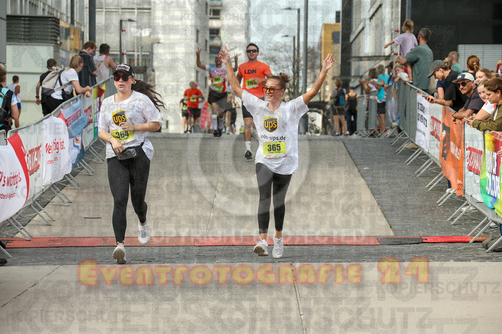 250920_1522_EX1_9154 | Sportfotografie im Rhein-Sieg Kreis, Köln, Bonn, NRW, Rheinland Pfalz, Hessen, etc. Unser Tätigkeitsfeld umfasst den Laufsport vom Volkslauf über den Marathon, Duathlon, Triathon bis zum Ultralauf wie Kölnpfad Ultra oder Schindertrail.