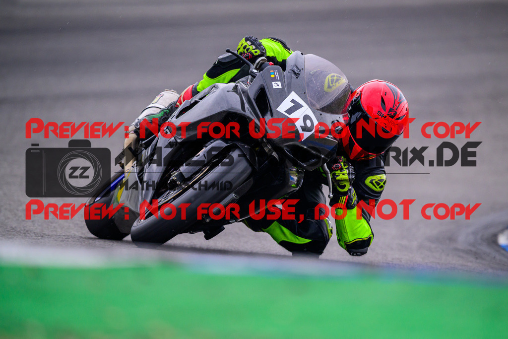 MaZZes_Fotomatrix_20250421_6007705_7701 | WEISS