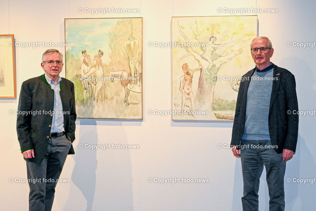 Steyr_ Galerie Schloss Lamberg_ 21.04.2023-3 | 21.04.2023, Steyr, AUT, Schloss Lamberg, Galerie, im Bild Ausstellung Anzinger trifft Mostboeck, Wilhelm Molterer (Obmann Karl Mostboeck Archiv), Franz Mayer (Leiter Karl Mostboeck Archiv)

