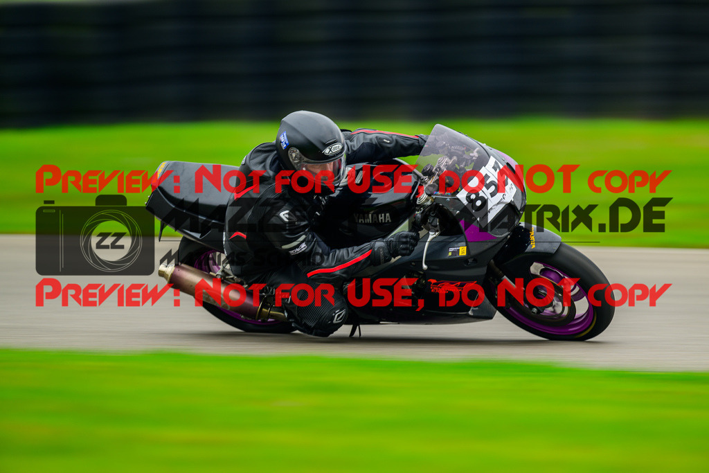 MaZZes_Fotomatrix_20241003_6007705_8794 | GELB