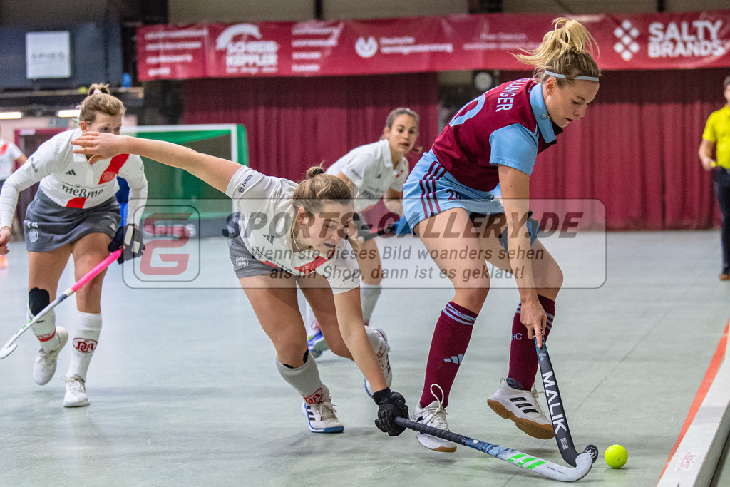 SM_20231216-D5A_5253 | 1.Bundesliga Hallenhockey  (W) UHC - DCadA / 3:2 (2:2)