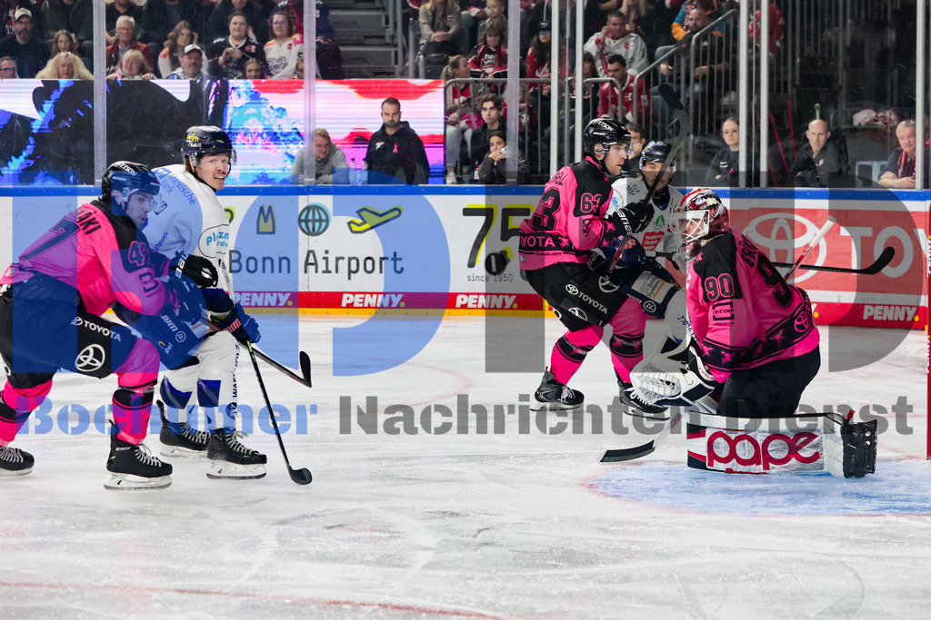 SES_KOLISE20251012-32 | bond - Realisiert mit Pictrs.com