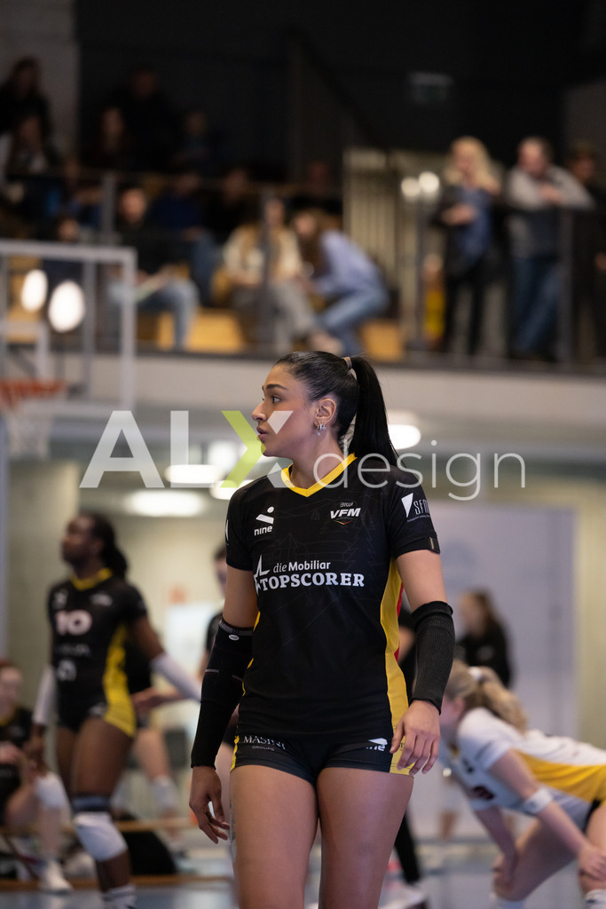 Volleyball I Frauen I Saison 2025-2026 I Volleyball NLA | Women I 1/4 Finals I  BIWI VFM - VC Kanti Schaffhausen I 01.03.2026 | 8 Letícia Bonardi (BR) (BIWI VFM) – Diagonalangriff - Realisiert mit Pictrs.com