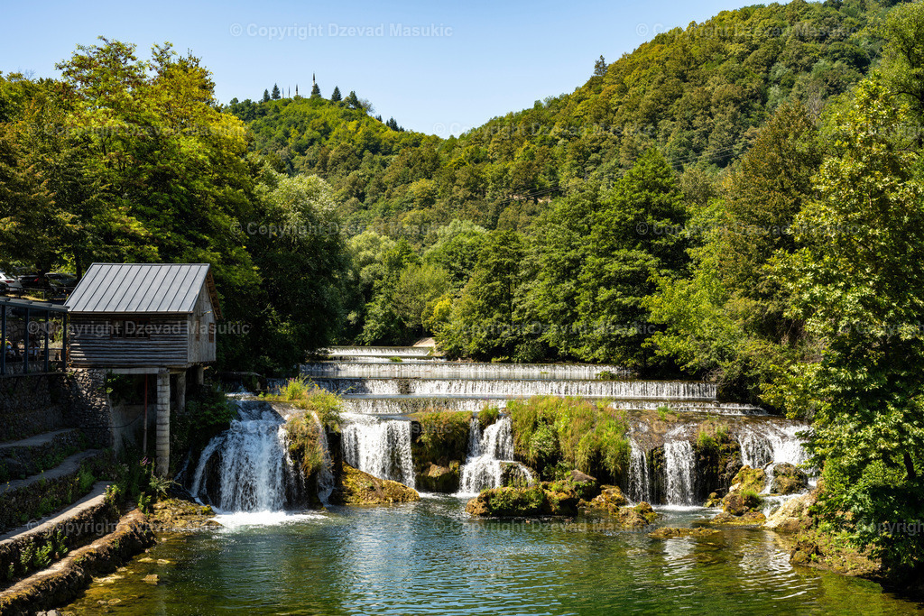 Kostelski Buk - Bihac | Ich fotografiere Landschaften, Produkte und erstelle für Sie Firmenportraits. Engagieren Sie mich für den nächsten Projekt. - Realisiert mit Pictrs.com