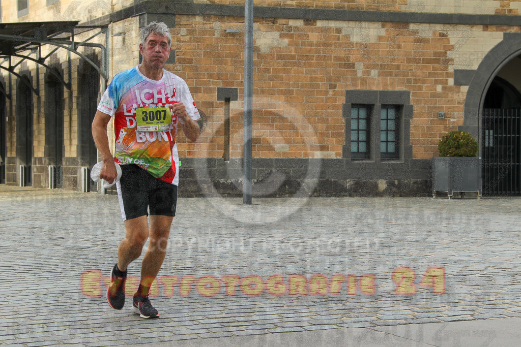 250920_1533_EV4_9107 | Sportfotografie im Rhein-Sieg Kreis, Köln, Bonn, NRW, Rheinland Pfalz, Hessen, etc. Unser Tätigkeitsfeld umfasst den Laufsport vom Volkslauf über den Marathon, Duathlon, Triathon bis zum Ultralauf wie Kölnpfad Ultra oder Schindertrail.
