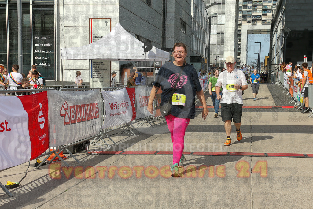 250920_1352_EX1_6969 | Sportfotografie im Rhein-Sieg Kreis, Köln, Bonn, NRW, Rheinland Pfalz, Hessen, etc. Unser Tätigkeitsfeld umfasst den Laufsport vom Volkslauf über den Marathon, Duathlon, Triathon bis zum Ultralauf wie Kölnpfad Ultra oder Schindertrail.