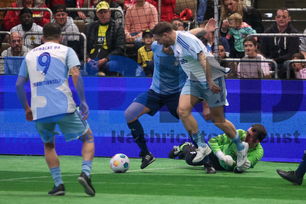 Hallenmasters Castrop-Rauxel - Legendenturnier {date} -  | {headline}



(Foto: Sebastian Sendlak / BOND)

 - Realisiert mit Pictrs.com