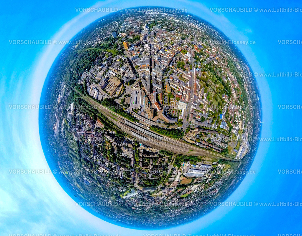 Gelsenkirchen240890590Hauptbahnhof_Bahnhofstrasse | Luftbild, Bahnhofstraße Stadtmitte Zentrum mit Hbf Hauptbahnhof, Erdkugel, Fisheye Aufnahme, Fischaugen Aufnahme, 360 Grad Aufnahme, tiny world, little planet, fisheye Bild, Altstadt, Gelsenkirchen, Ruhrgebiet, Nordrhein-Westfalen, Deutschland