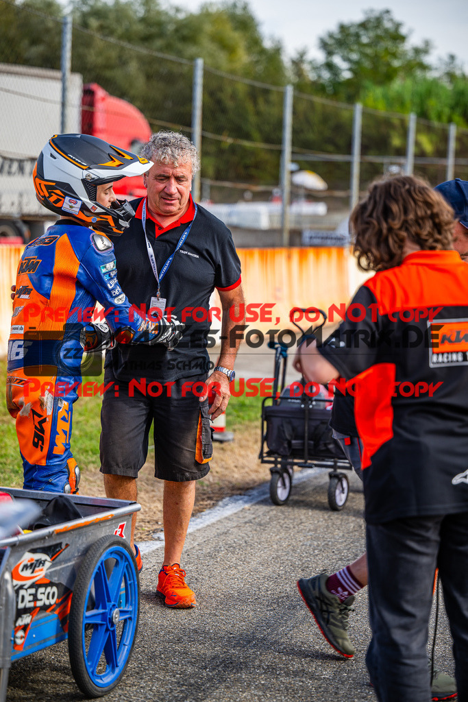 MaZZes_FotoMatrix_231015_3904 | ROOKIES