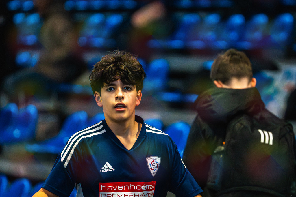_BLR8488 | Professionelle Fußball- und Sportfotografie. Spielbilder online ansehen und kaufen – Einzelbilder oder komplette Galerien in hoher Qualität. - Realisiert mit Pictrs.com