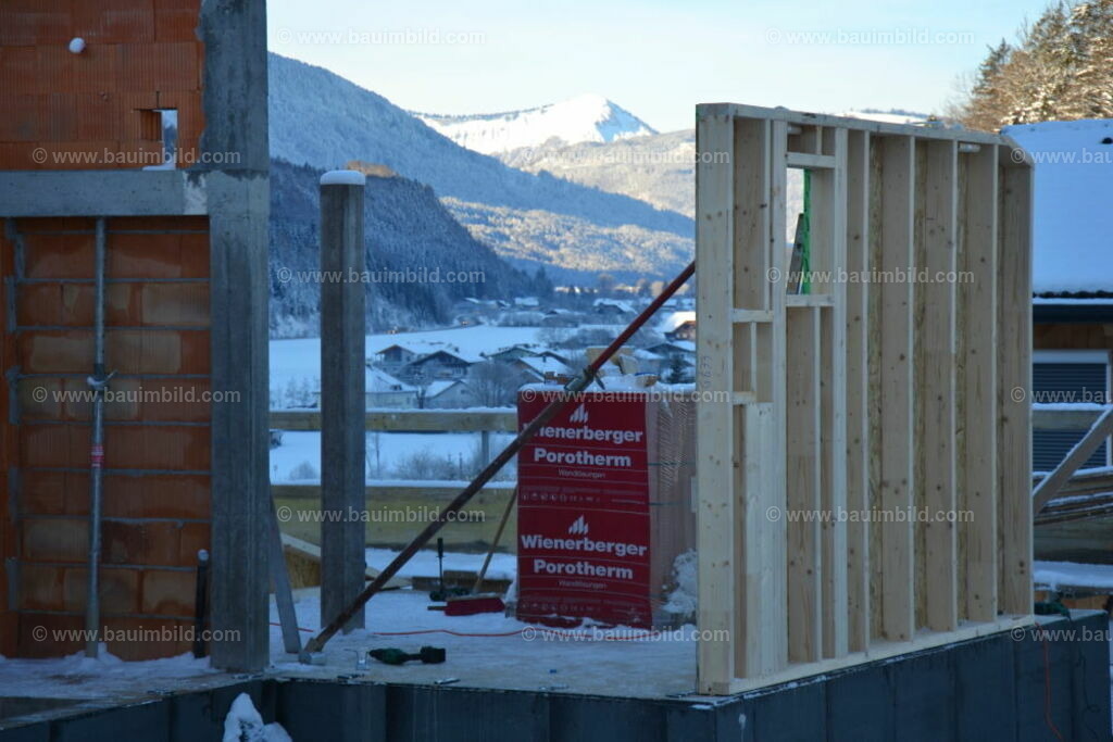 bib-lg09-holzbau-0027 | Nach LV-Leistungsgruppen sortierte Detailfotos über den Bau eines Hauses. Alle Hausbau-Bilder direkt vom Urheber und Autor der Website Haus-Selber-Bauen.com