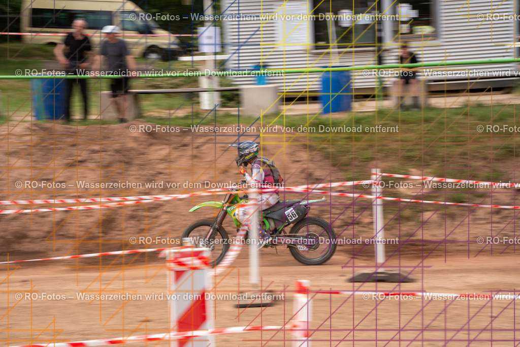 Niederwürzbach 4 Lauf-1805 | Sportfotografie von RO-Fotos: Motorsport, Motocross, Enduro, Laufveranstaltungen und Triathlon. Professionelle Fotos von Sportlern und Events. - Realisiert mit Pictrs.com