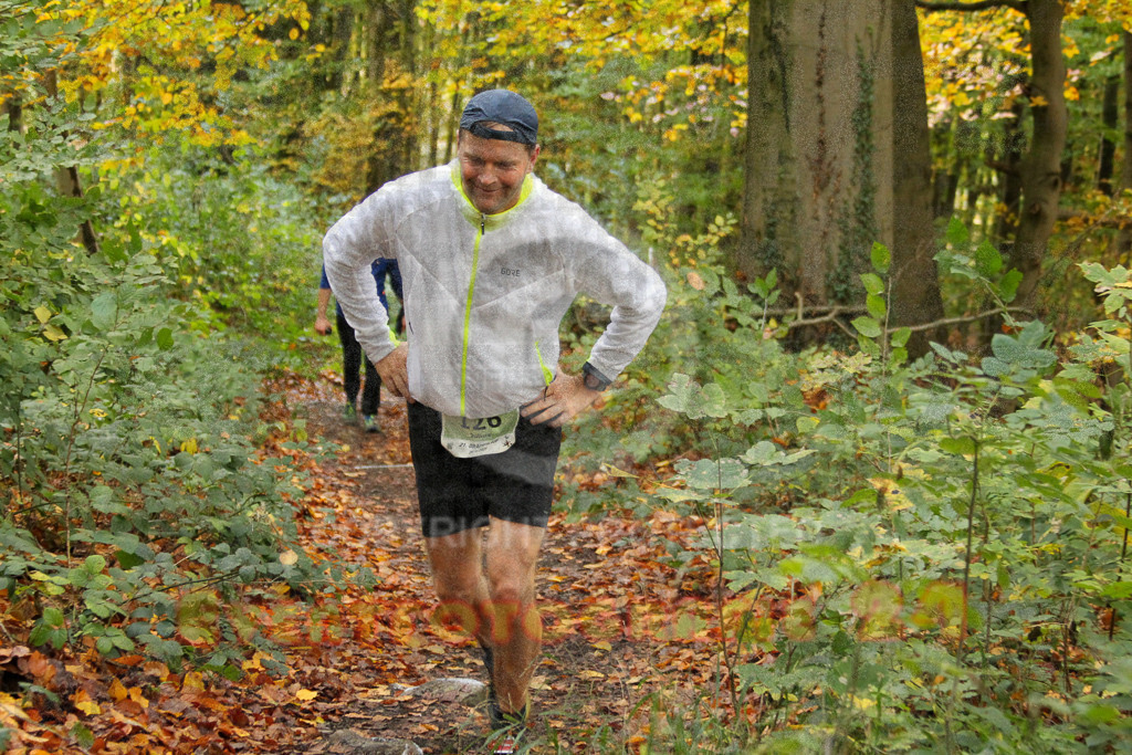 251026_1251_EV4_5941 | Sportfotografie im Rhein-Sieg Kreis, Köln, Bonn, NRW, Rheinland Pfalz, Hessen, etc. Unser Tätigkeitsfeld umfasst den Laufsport vom Volkslauf über den Marathon, Duathlon, Triathon bis zum Ultralauf wie Kölnpfad Ultra oder Schindertrail.