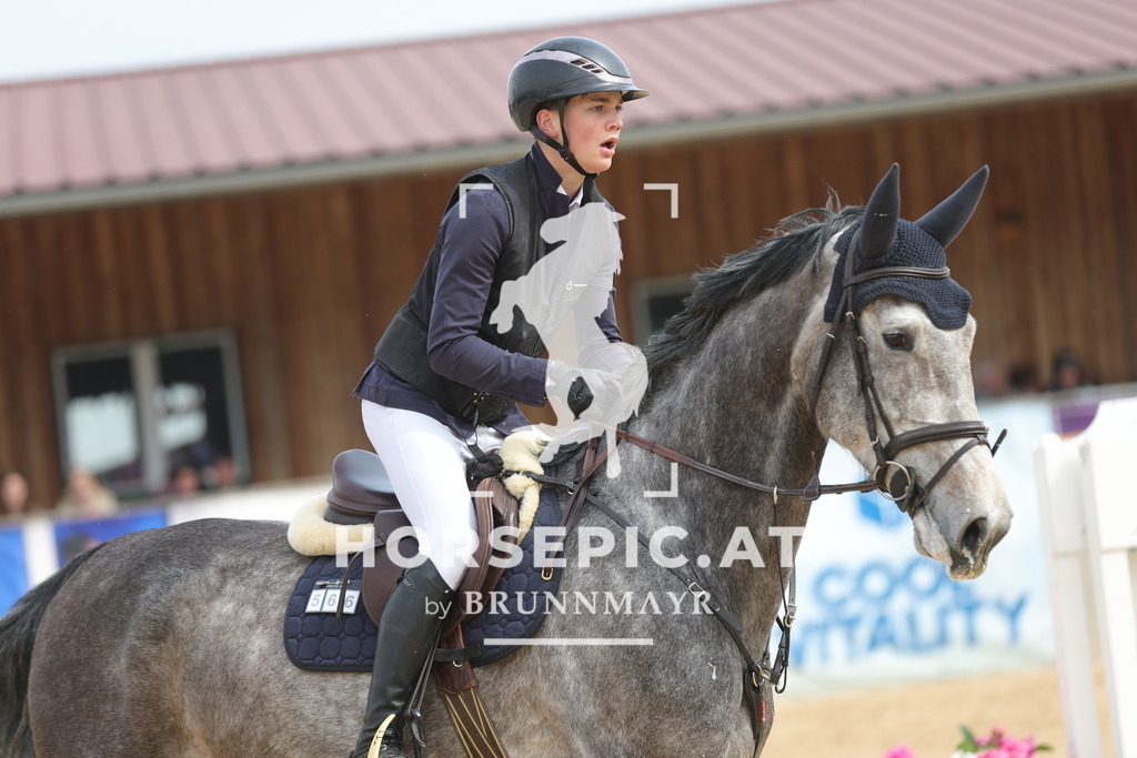 0P6A5255 | Willkommen bei Brunnmayr - Design & Fotografie – Ihrem Spezialisten für Reitturniere und Pferdeveranstaltungen in Oberösterreich, Salzburg und Bayern! Seit über 17 Jahren sind wir leidenschaftlich dabei.